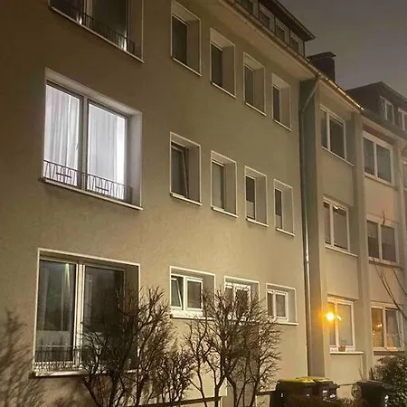 Daire All-in-suites 2, Vollausgestattete 60qm, Zentral Am Hbf, U-bahn Zur Messe, Netflix, 100mbit Glasfaser *